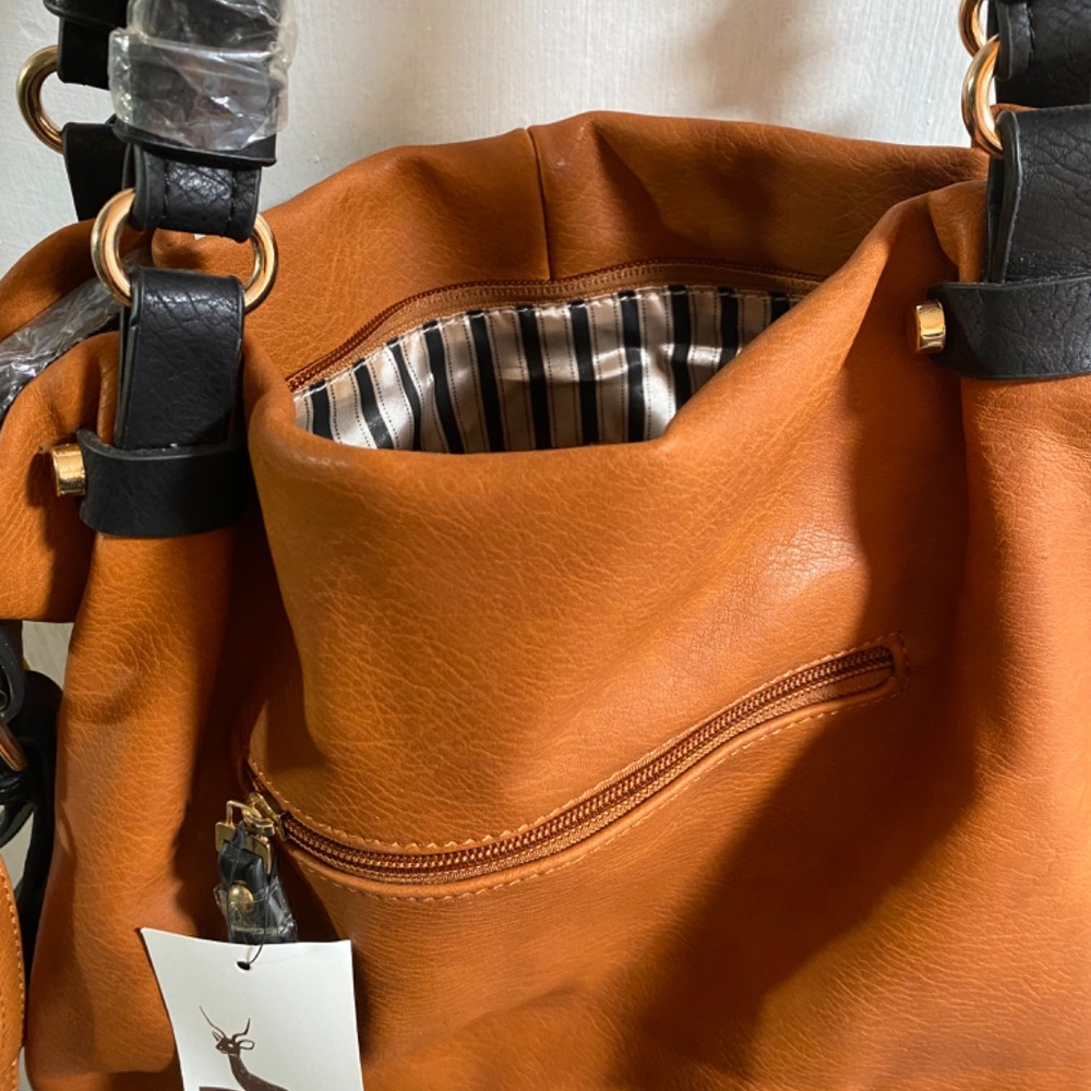 Authentic Leather SWG Handbag - Picture 5 of 9